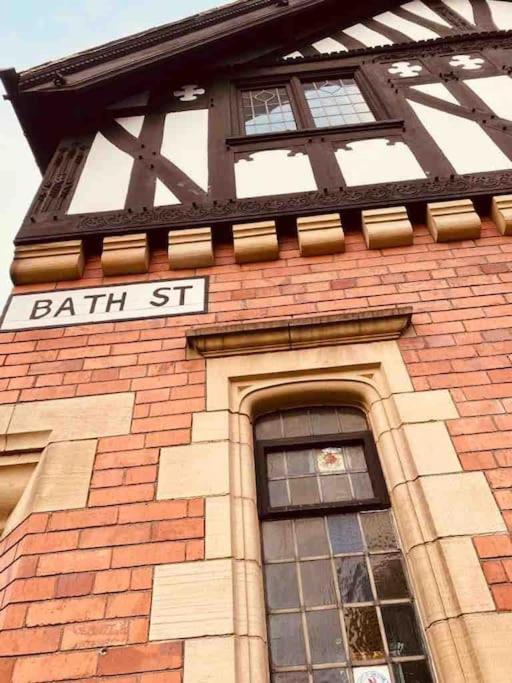 Luxury City Centre Townhouse - Sleeps 6 Chester Exterior foto